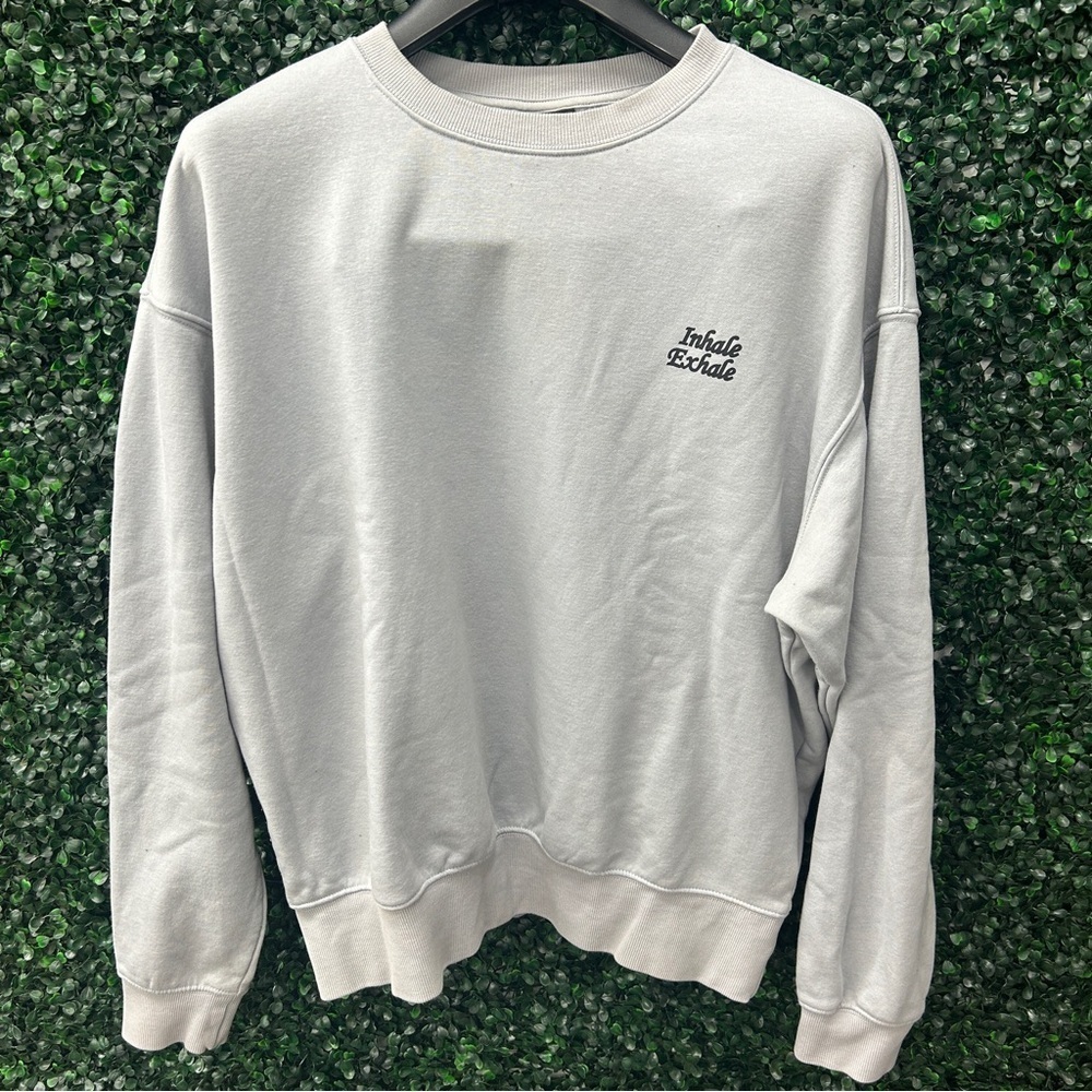 H&M Inhale Exhale Grey Men's Sweater size M - Used excellent condition